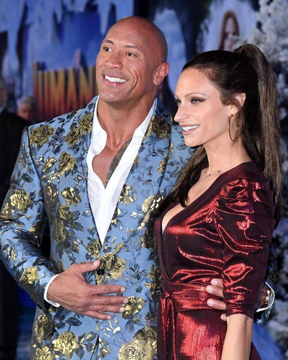 Dwayne Johnson dan istri (instagram.com/laurenhashianofficial)