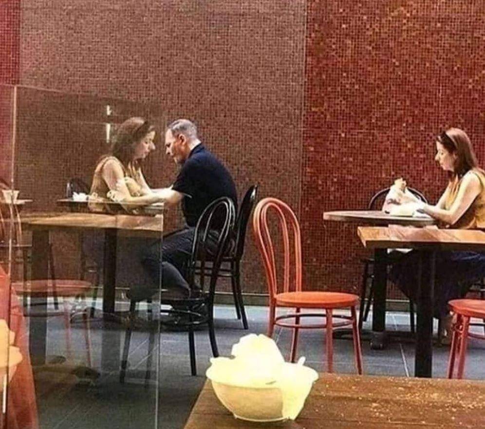 instagram.com/idiotikasta