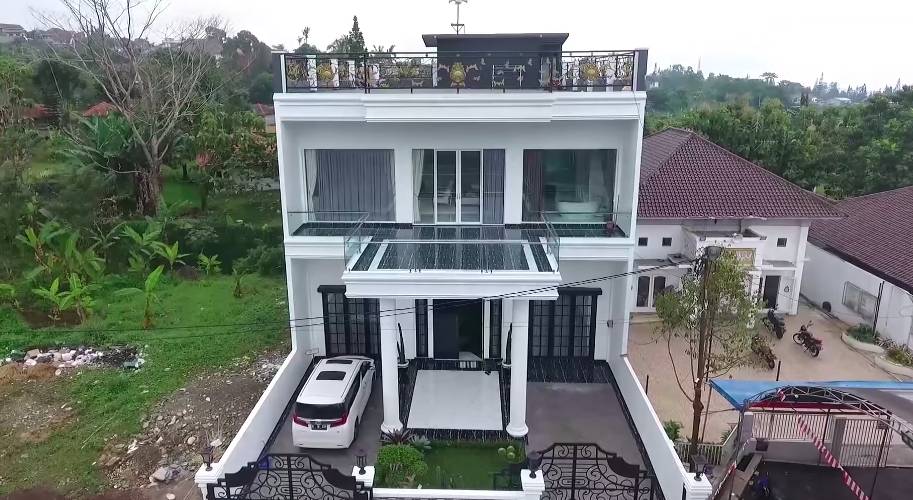 youtube.com/kartikaputriofficial
