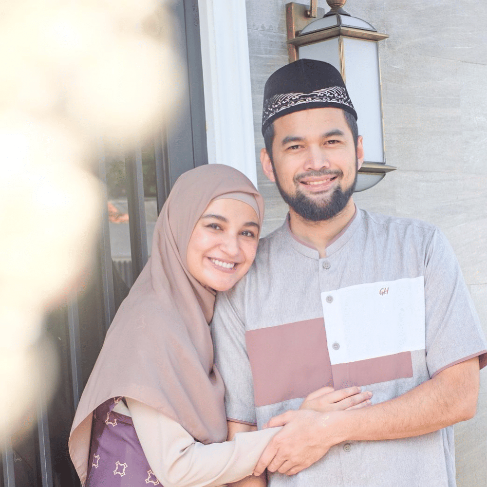 10 Potret Mesra Teuku Wisnu dan Shireen Sungkar, Romantis Banget!