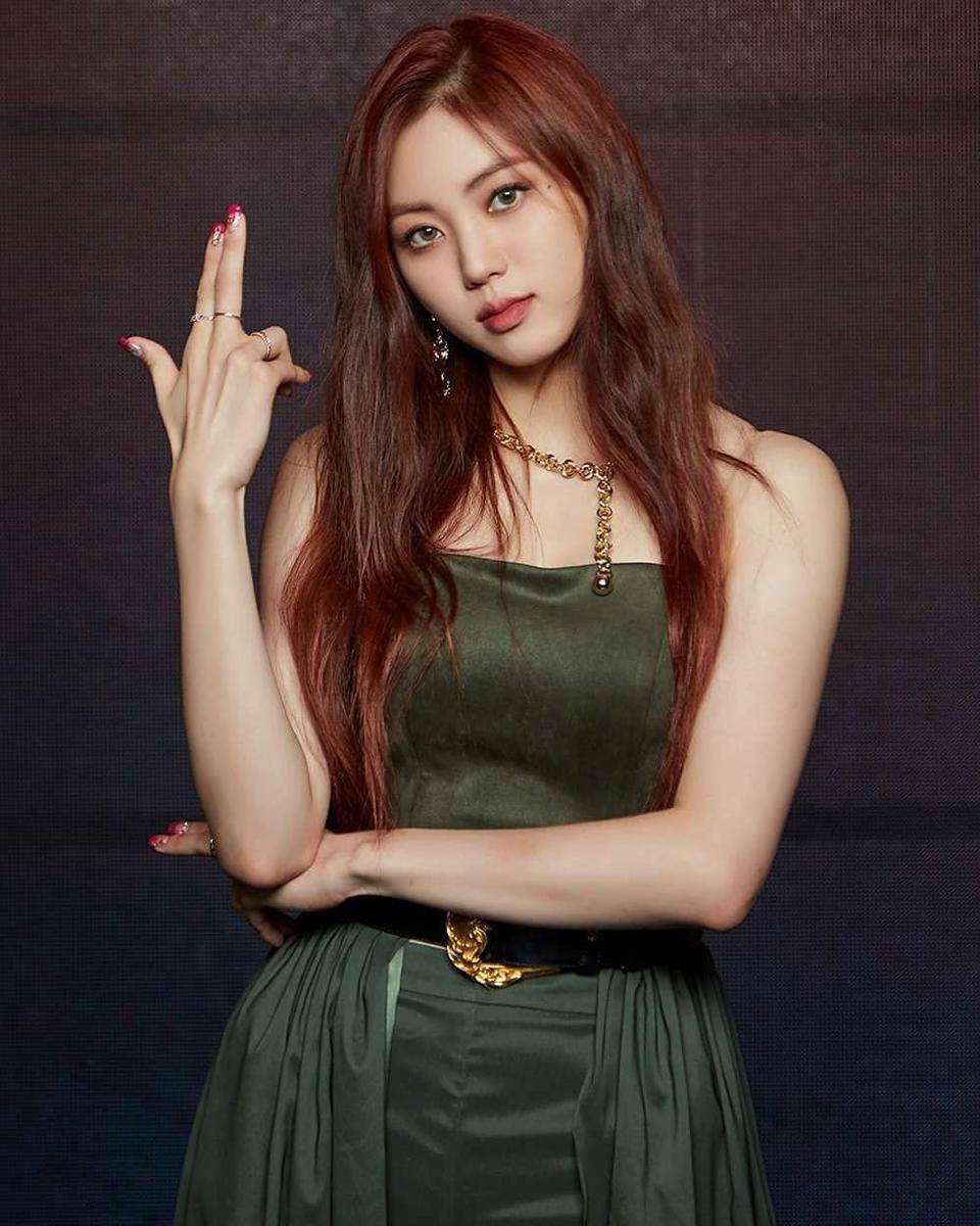 instagram.com/clc_intl