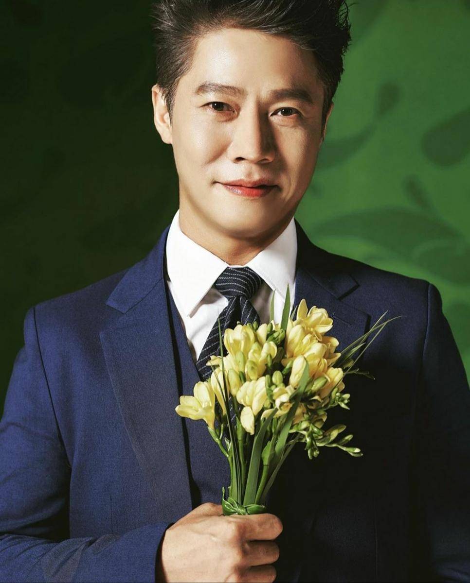 Instagram.com/park_hosan