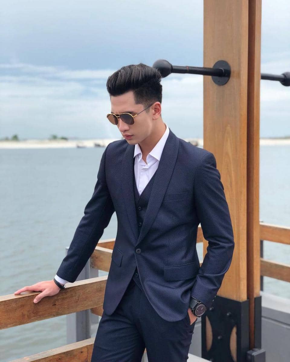 instagram.com/bramastavrl