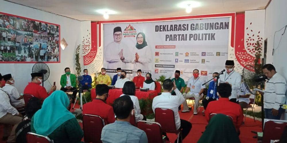 Deklarasi pemenangan Mas Dhito dan Mbak Dewi (Dok. IDN Times/Istimewa)