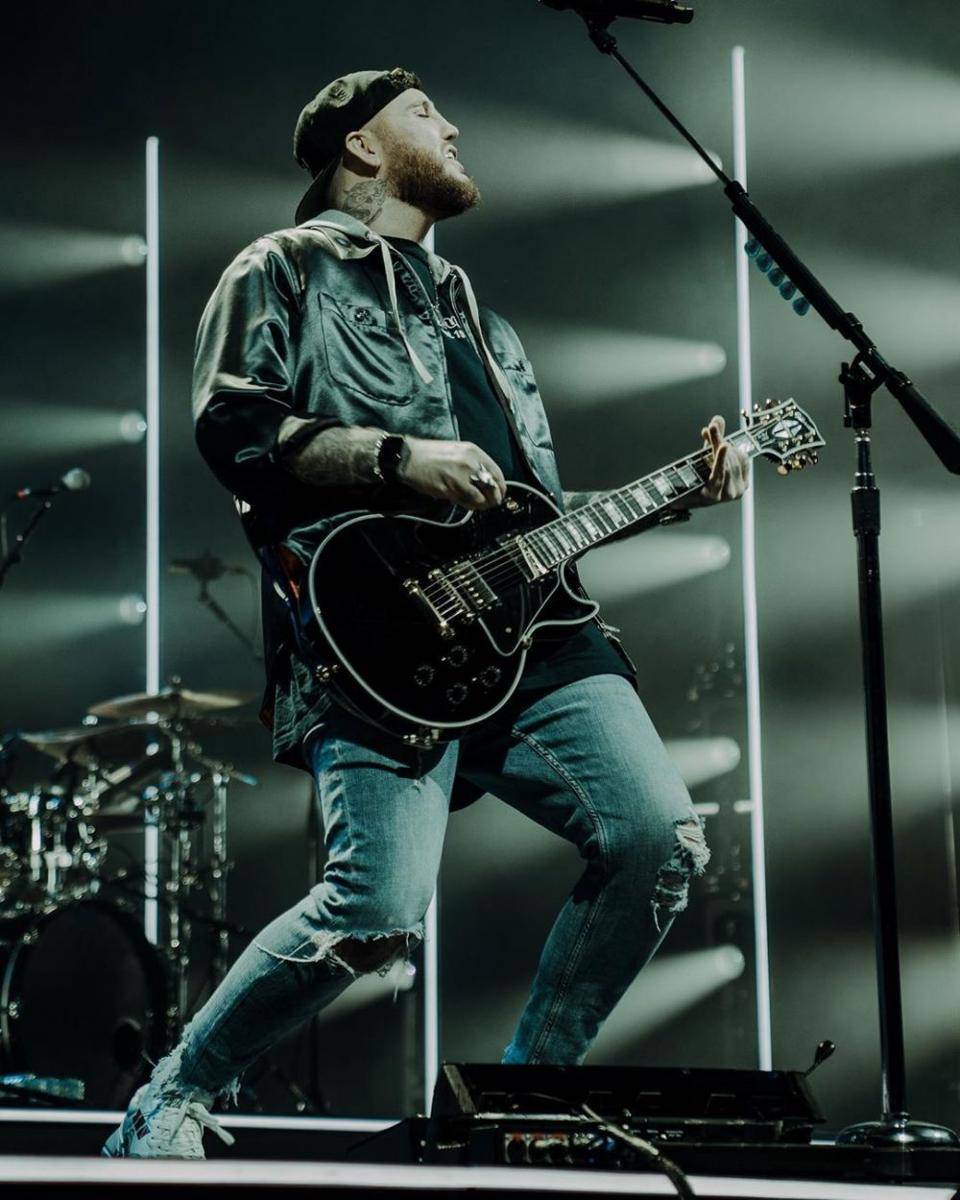 instagram.com/jamesarthur23/