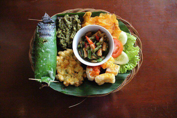 Selain di Menteng, 5 Restoran Makanan Khas Indonesia di Jakarta Pusat!