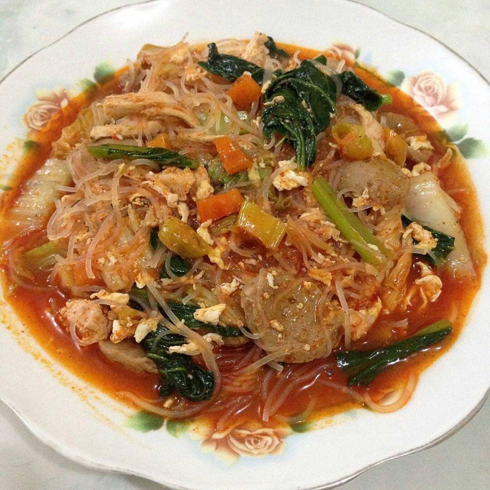 Resep Bihun Kuah Pedas dan Cara Membuatnya yang Sedap