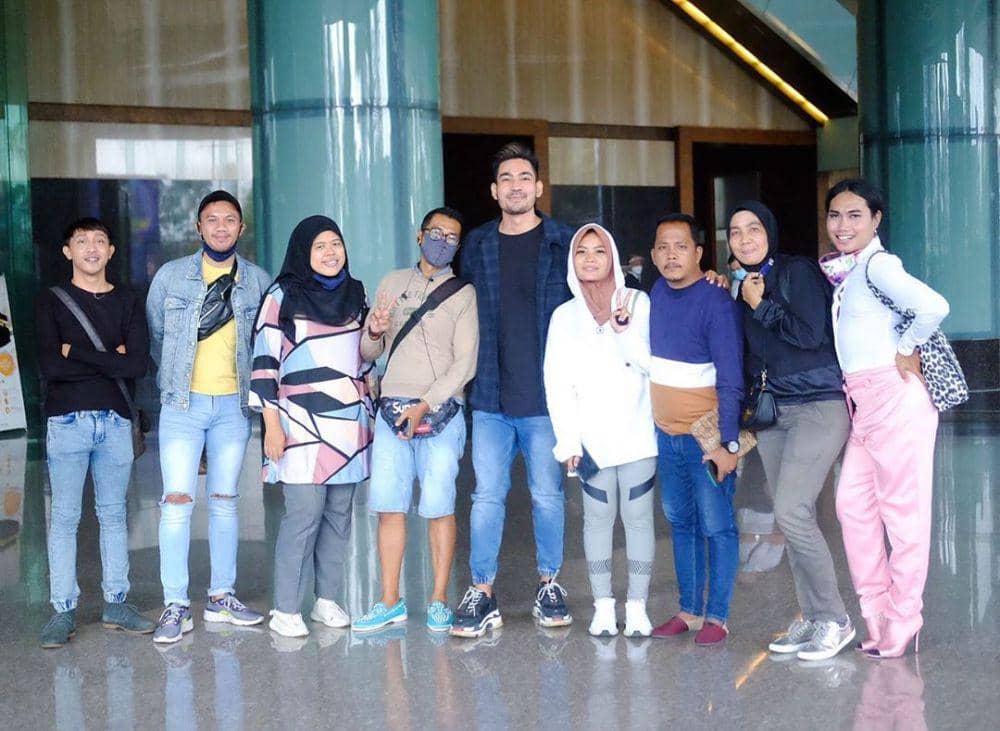 Instagram.com/robbypurba