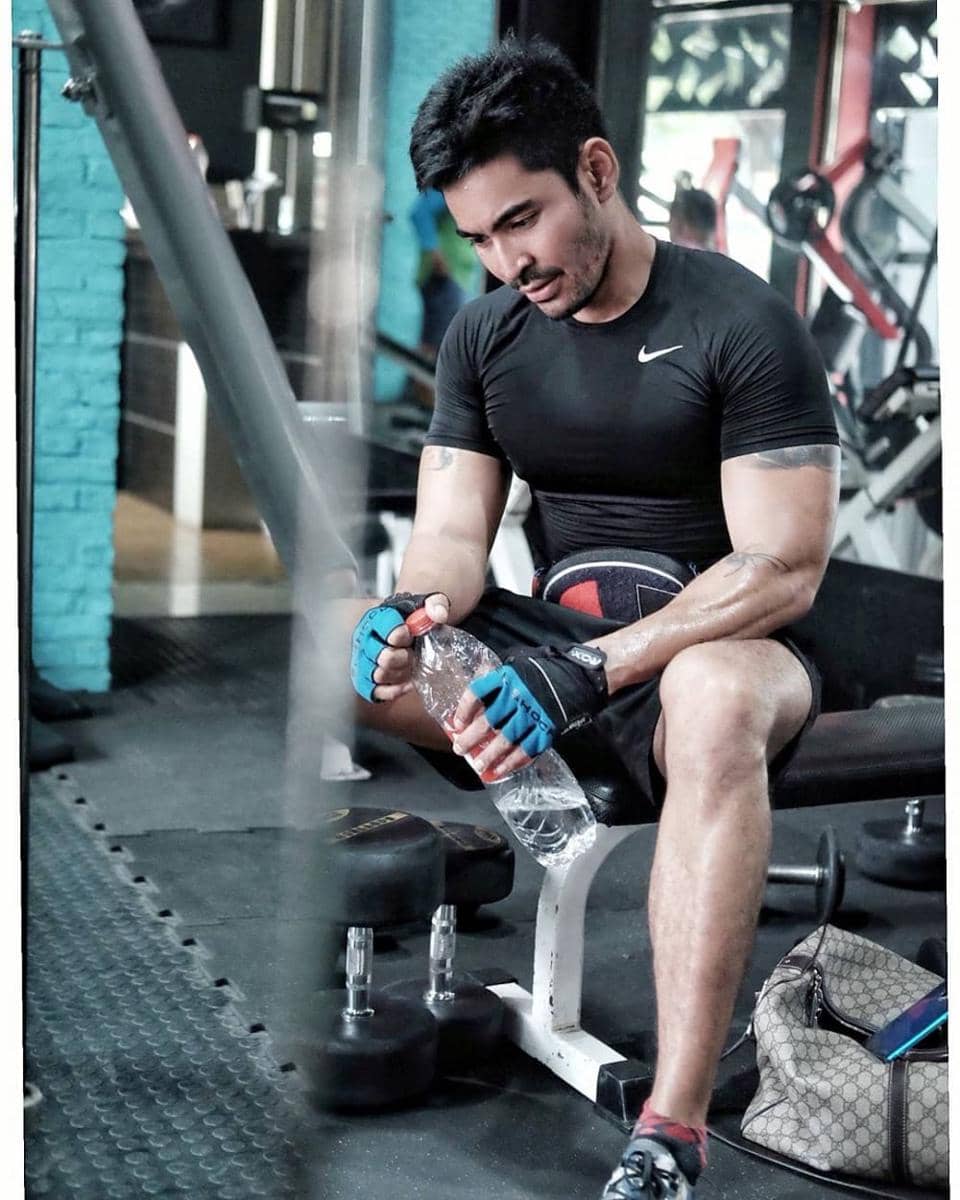 Instagram.com/robbypurba