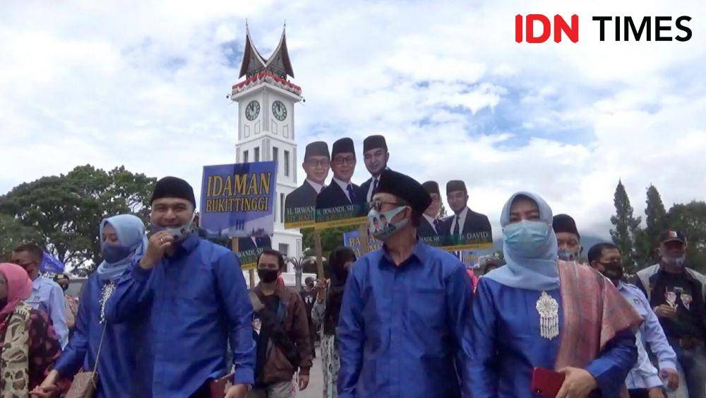 Pasangan Bakal Calon Walikota dan Wakil Walikota Bukittinggi Irwandi - David Chalik (IDN Times/Andri NH)