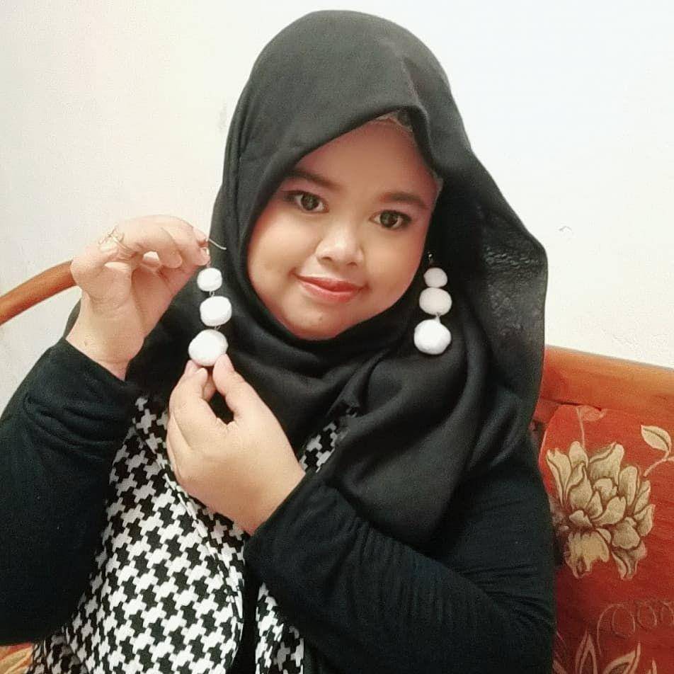 Instagram.com/rahmawatikekeyiputricantikka23