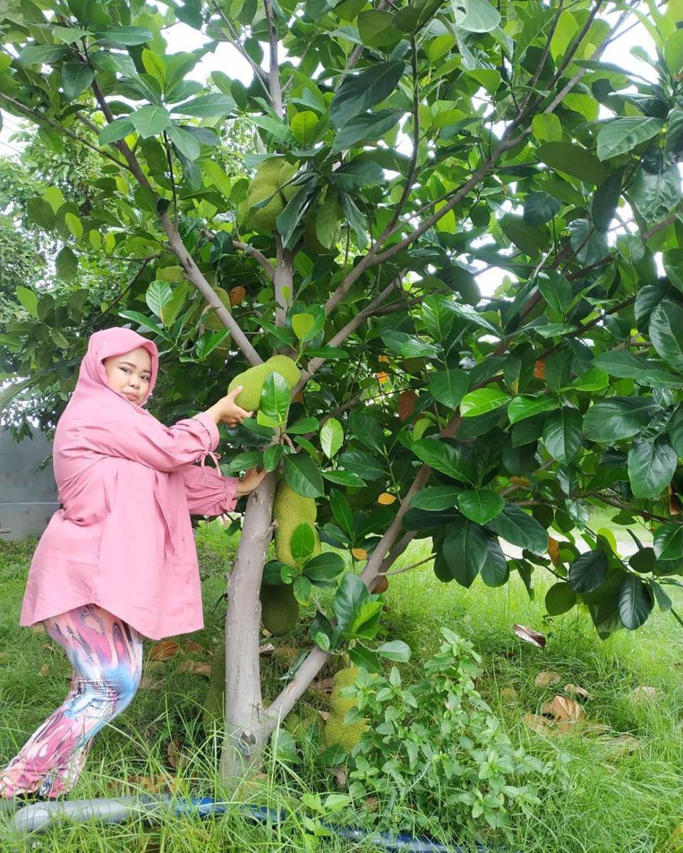 Instagram.com/rahmawatikekeyiputricantikka23