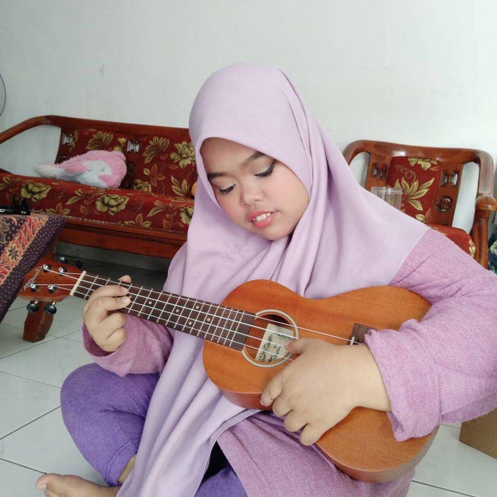 Instagram.com/rahmawatikekeyiputricantikka23
