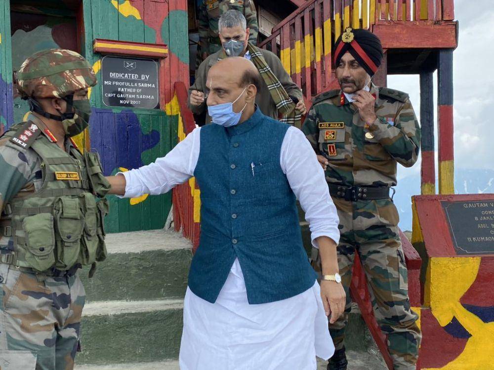 Menteri Pertahanan India Rajnath Singh mengunjungi LAC pada 18 Juli lalu. Twitter.com/rajnathsingh.