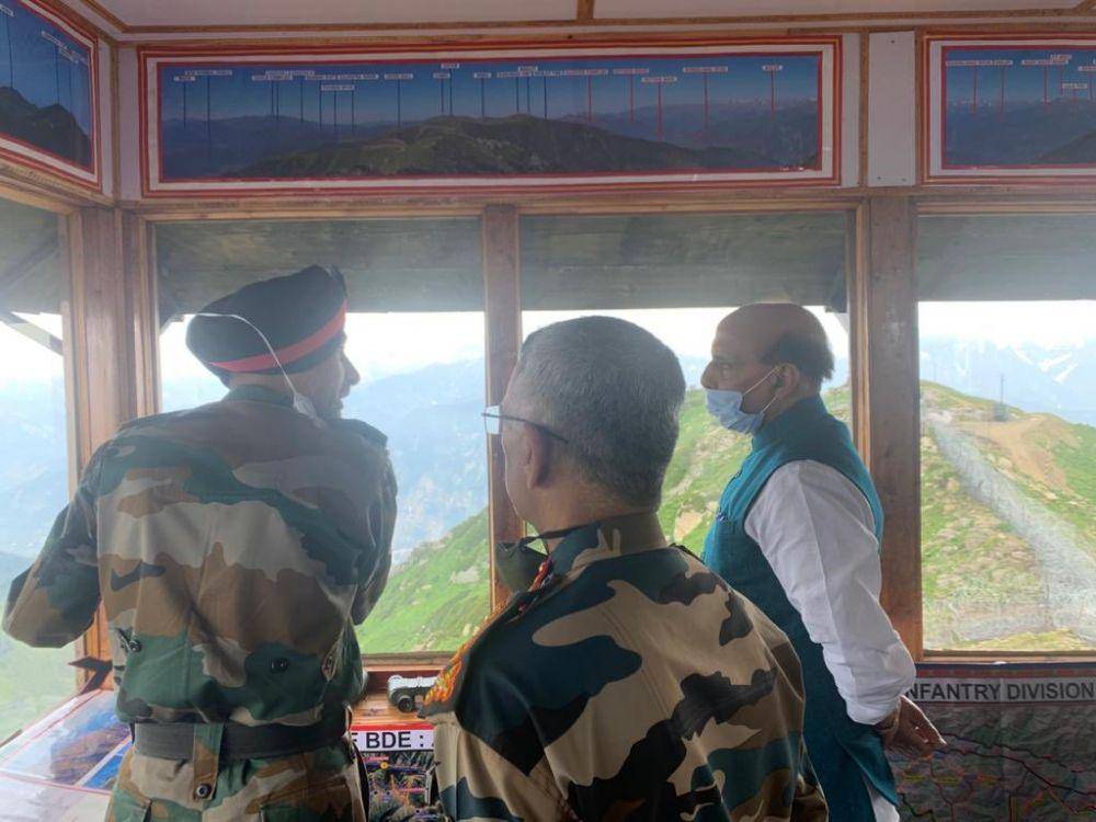 Menteri Pertahanan India Rajnath Singh mengunjungi LAC pada 18 Juli lalu. Twitter.com/rajnathsingh.