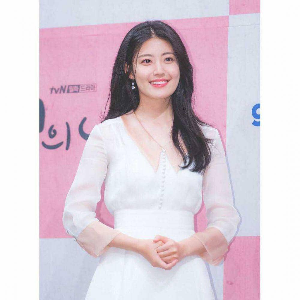 instagram.com/hyuniiiiiii_95917