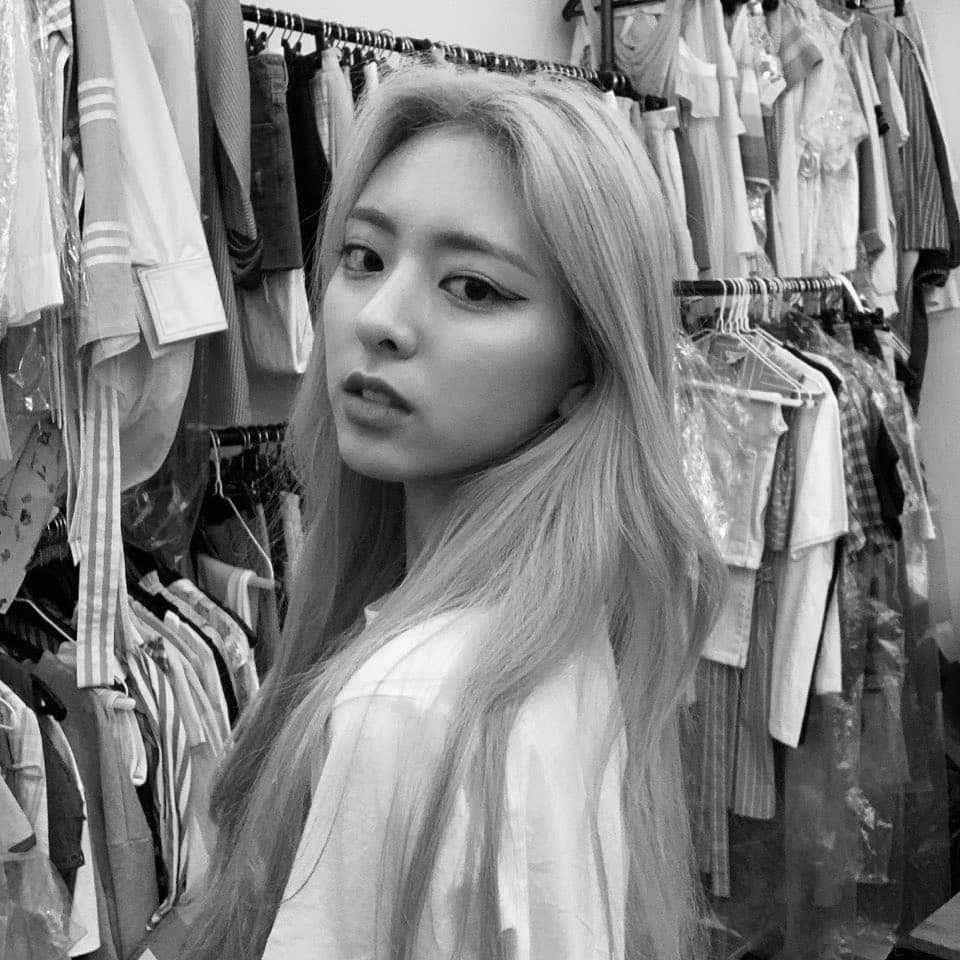 instagram.com/itzy.all.in.us