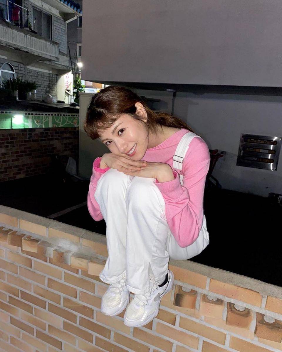 instagram.com/jin_a_nana