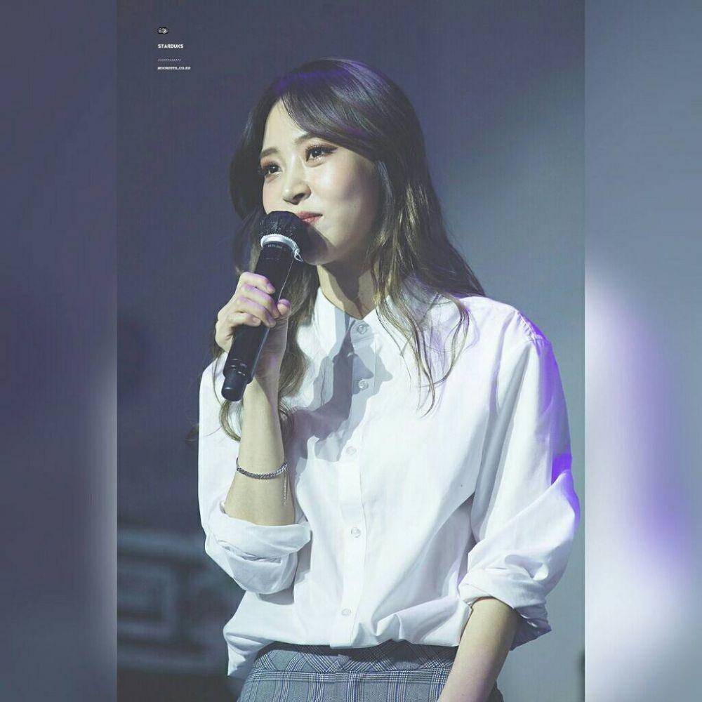 Instagram.com/moonbyulstyle