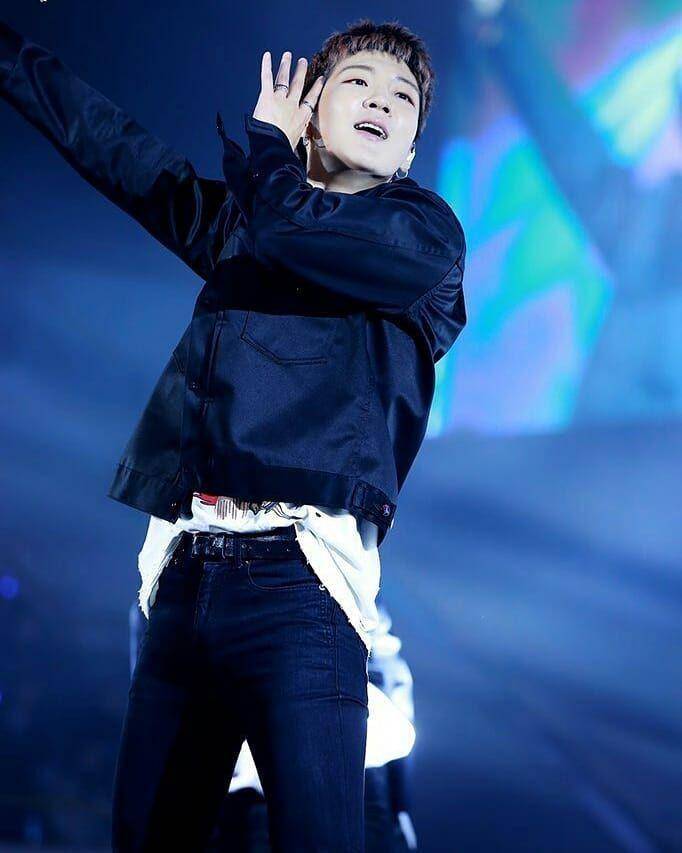 Instagram.com/hoonwinner