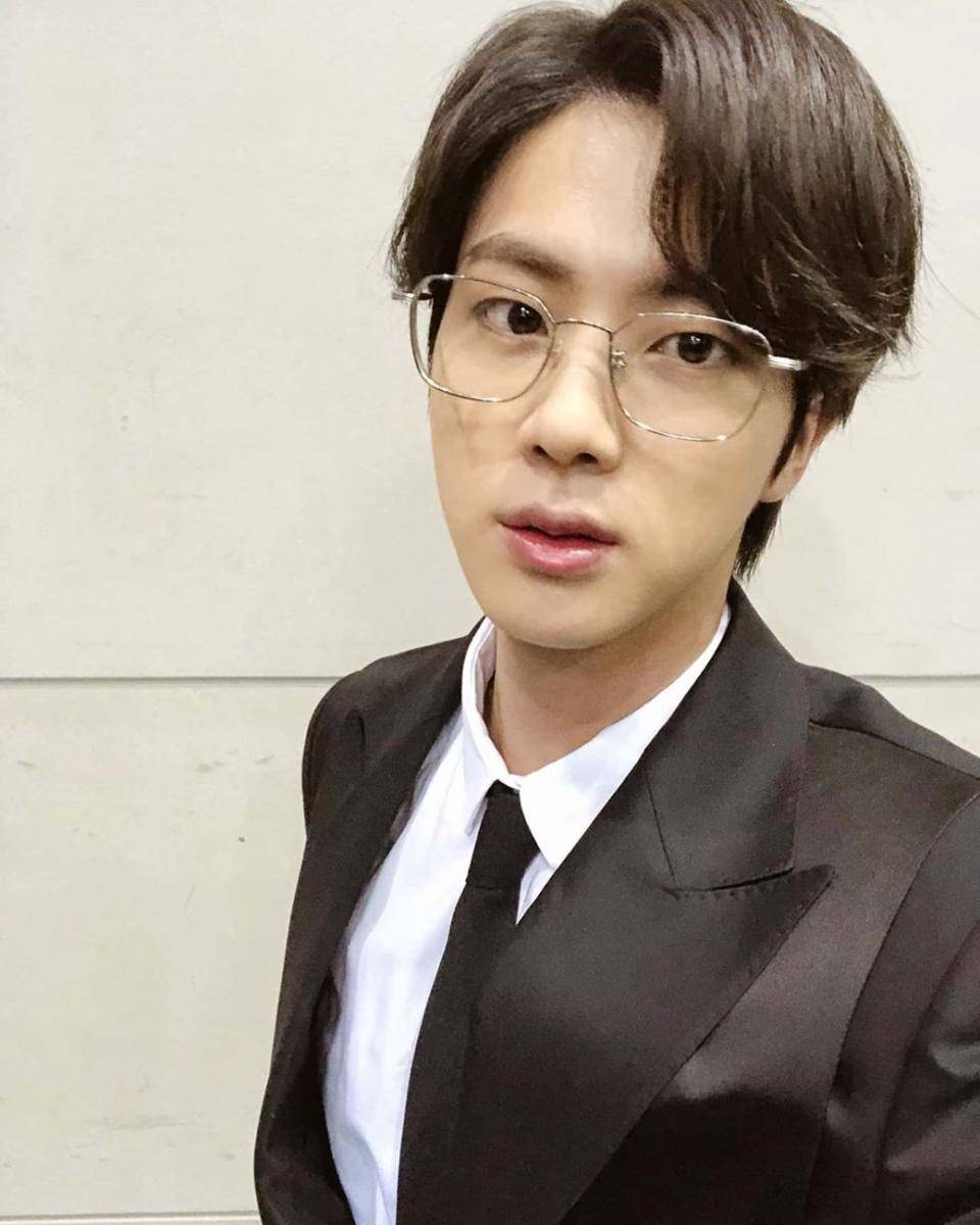 Instagram.com/jin_bighitentertainment