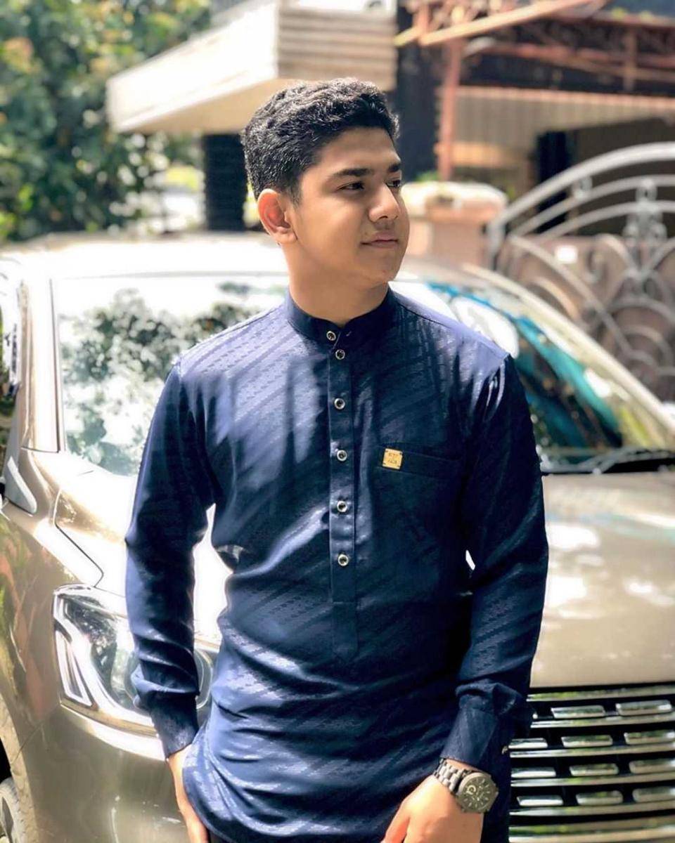 instagram.com/syakirdaulay