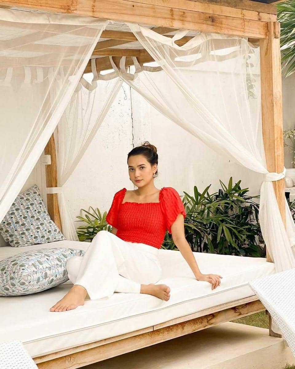 9 Potret Memesona Mayang Yudittia, Pemeran Halimah di Amanah Wali 4