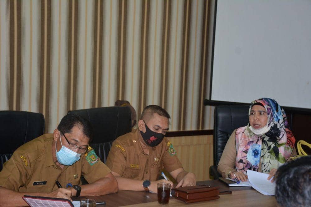 Rapat yang dipimpin Kadis Pariwisata guna menaikkan PAD dari sektor wisata (IDN Times/ istimewa)