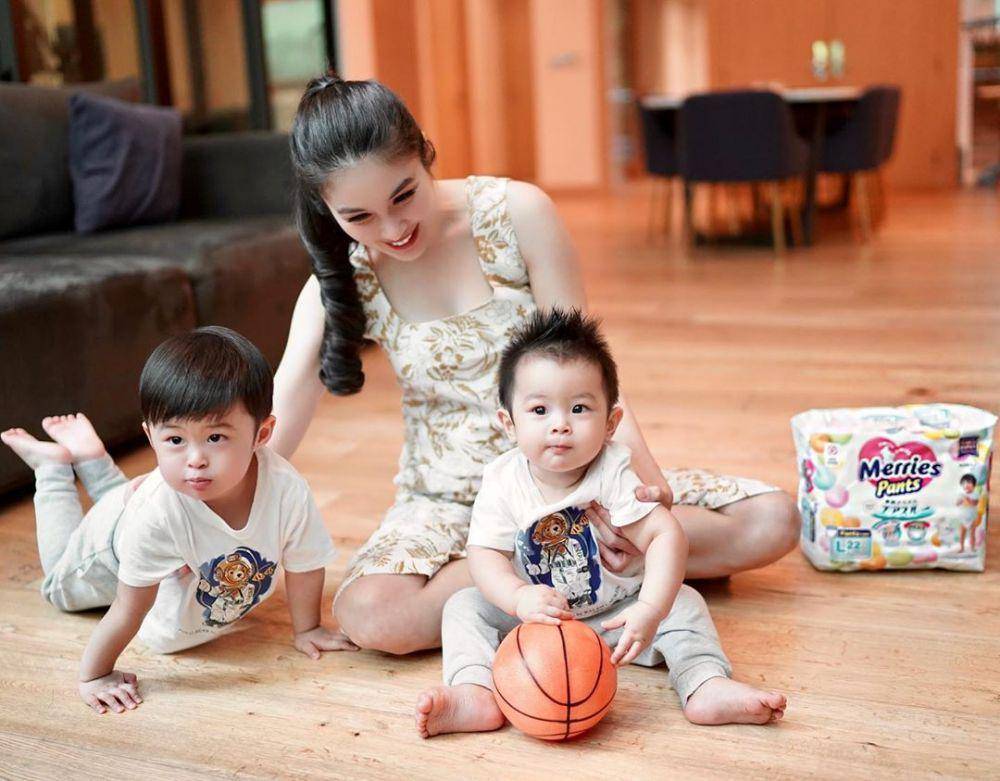 instagram.com/sandradewi88