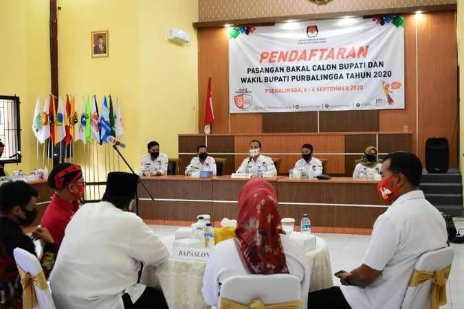Suasana tahapan pendaftaran bakal calon bupati dan wakil bupati Purbalingga di Aula KPU, Jumat (4/9).Foto: Istimewa
