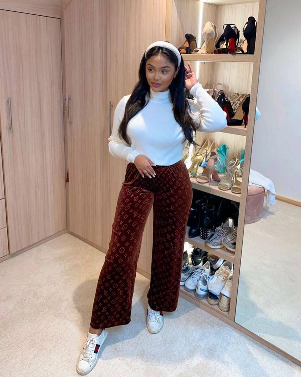 Instagram,com/afshanazad