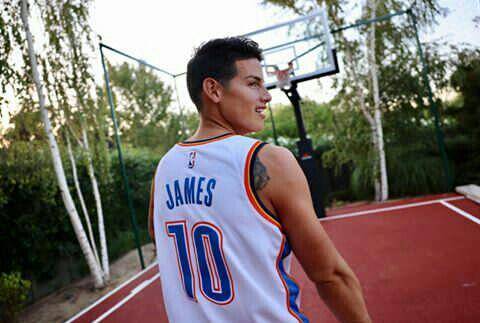 instagram.com/@jamesrodriguez10