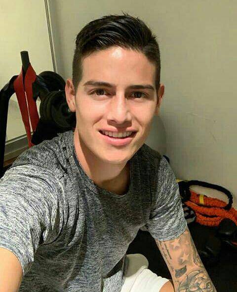 instagram.com/@jamesrodriguez10