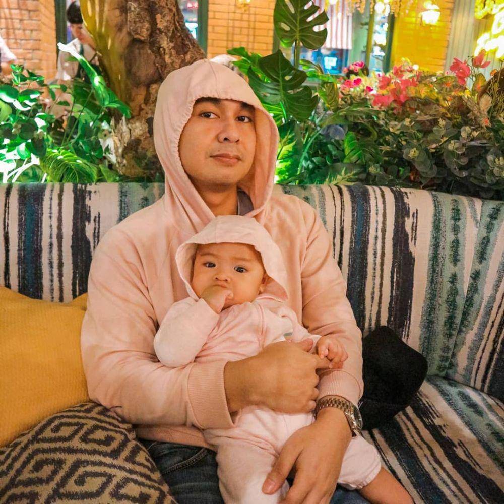 instagram.com/raditya_dika