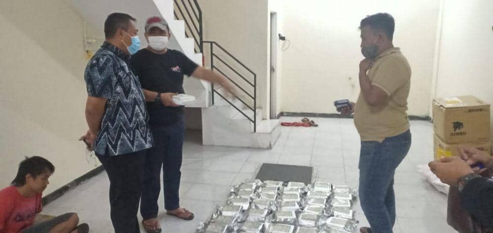 BNNP Jatim menggerebek gudak penyimpanan sabu di Surabaya, Rabu (9/9/2020). IDN Times/Dok.Istimewa