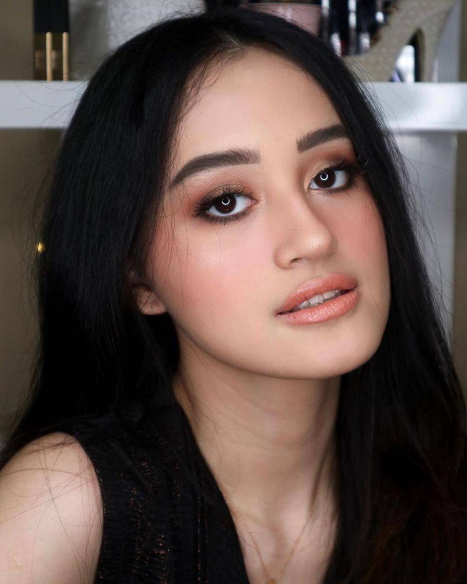 instagram.com/nadyaaqilla