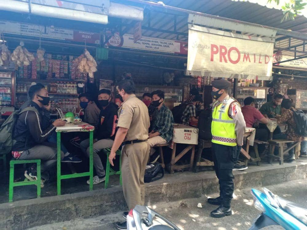 Operasi protokol kesehatan oleh Pemerintah Kota Surabaya. Dok Humas Pemkot Surabaya