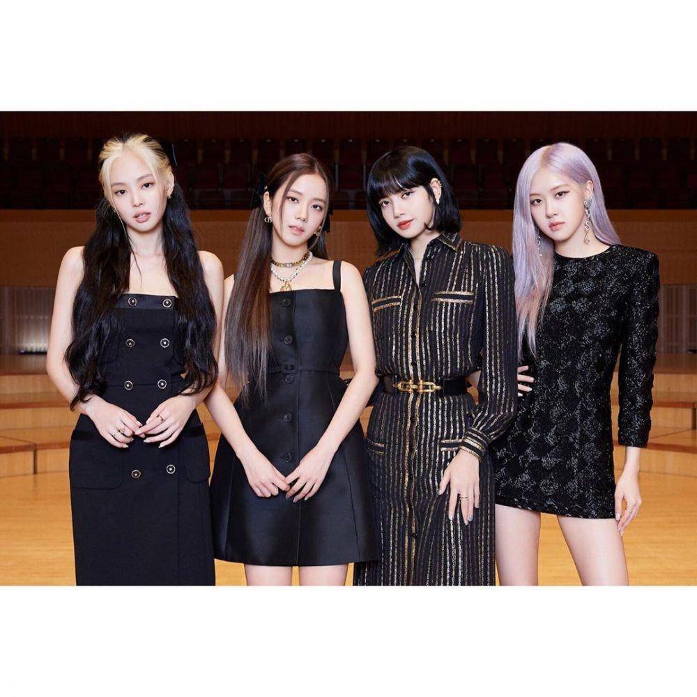instagram.com/blackpinkofficial