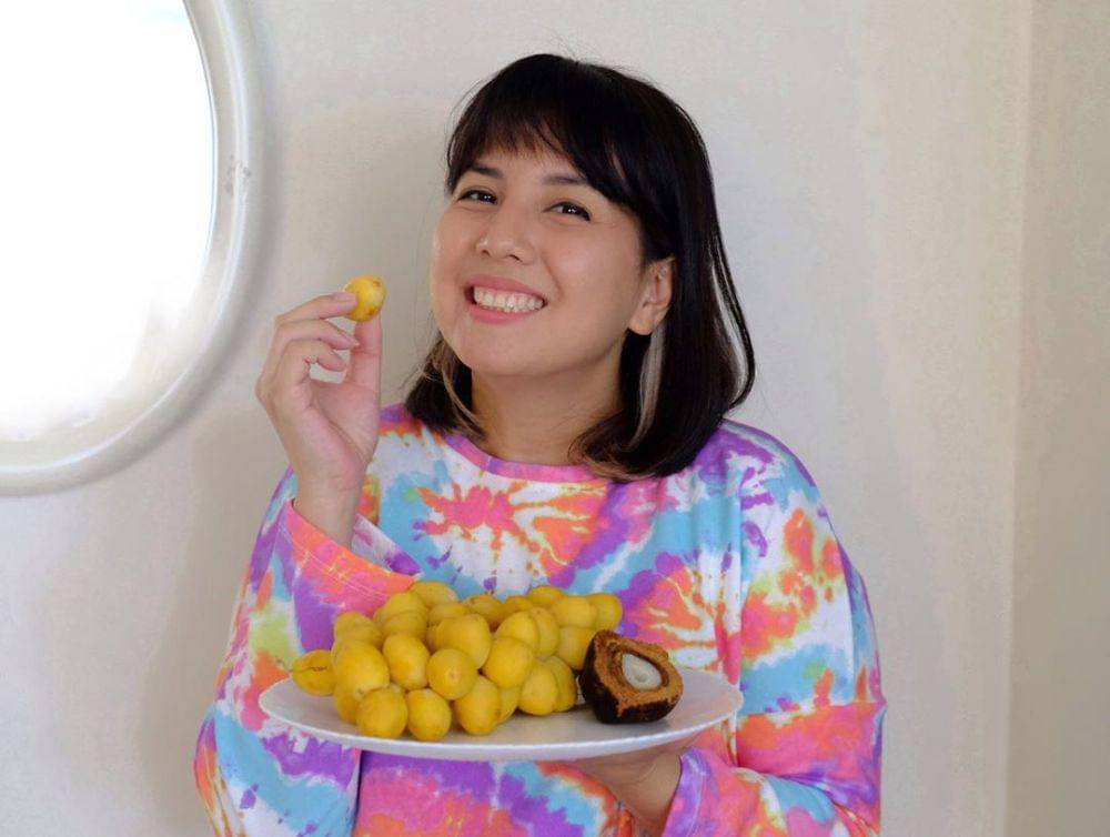 instagram.com/tya_ariestya