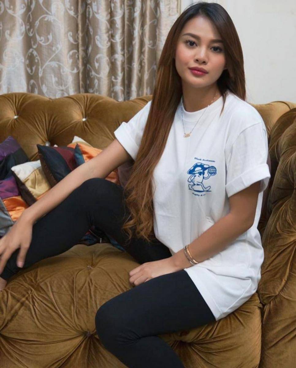 Instagram.com/aurelie.hermansyah
