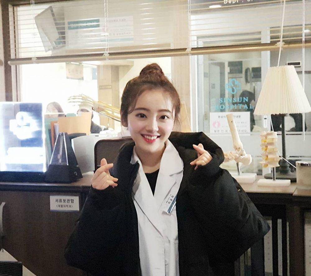 instagram.com/hyeweon__