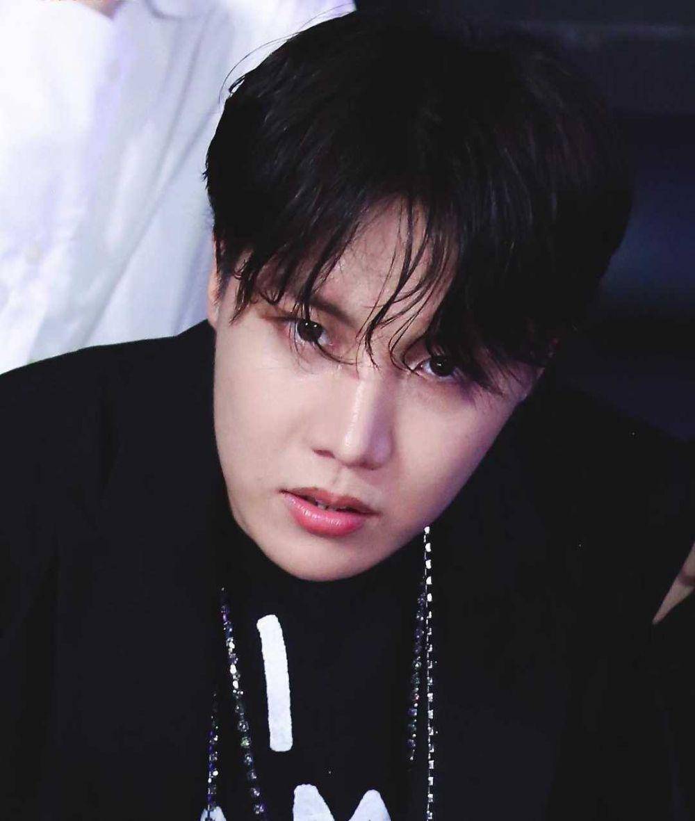 instagram.com/jhopebts