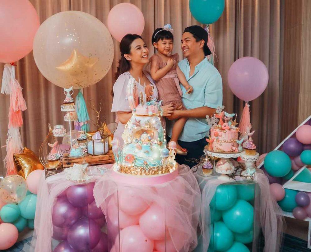 9 Potret Sederhana Ulang Tahun Nastusha, Putri Chelsea dan Glenn