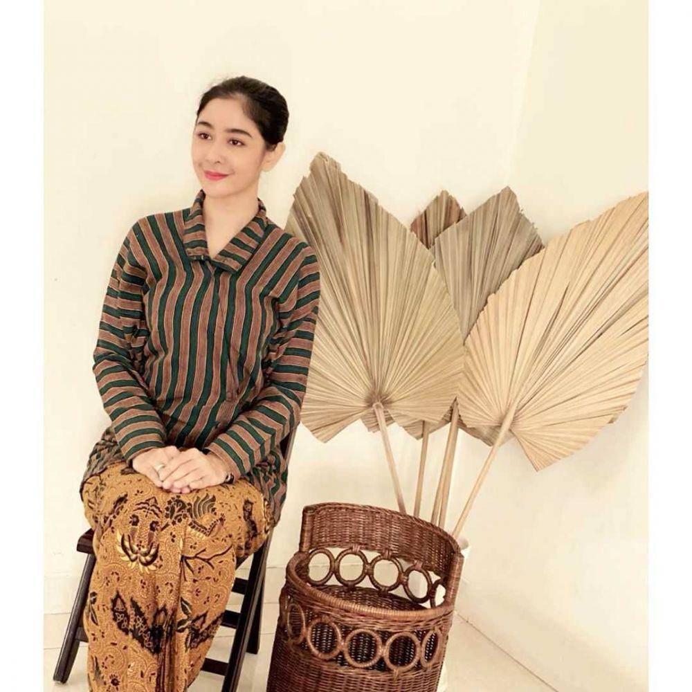Instagram.com/uutpermatasari