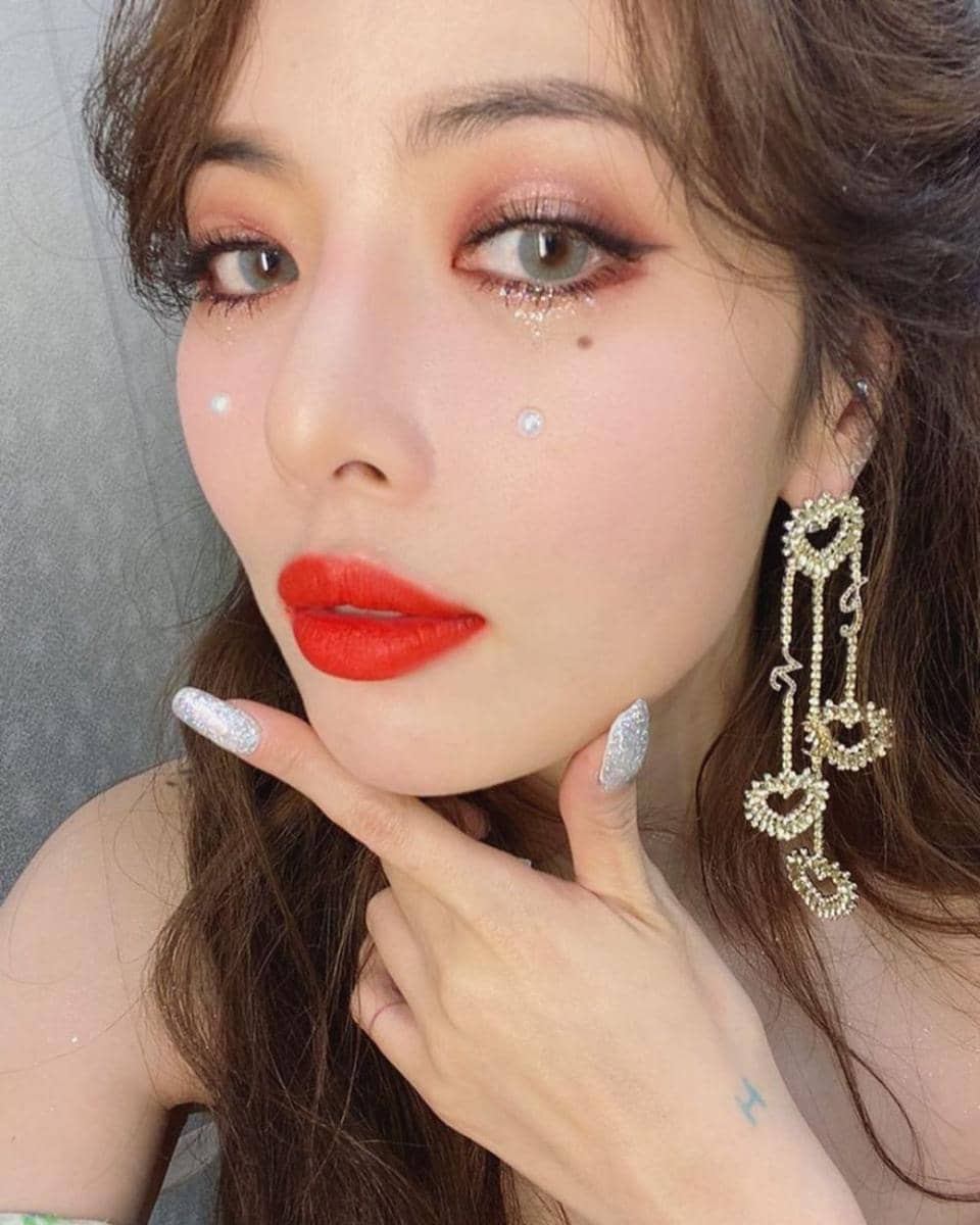 instagram.com/hyunah_aa
