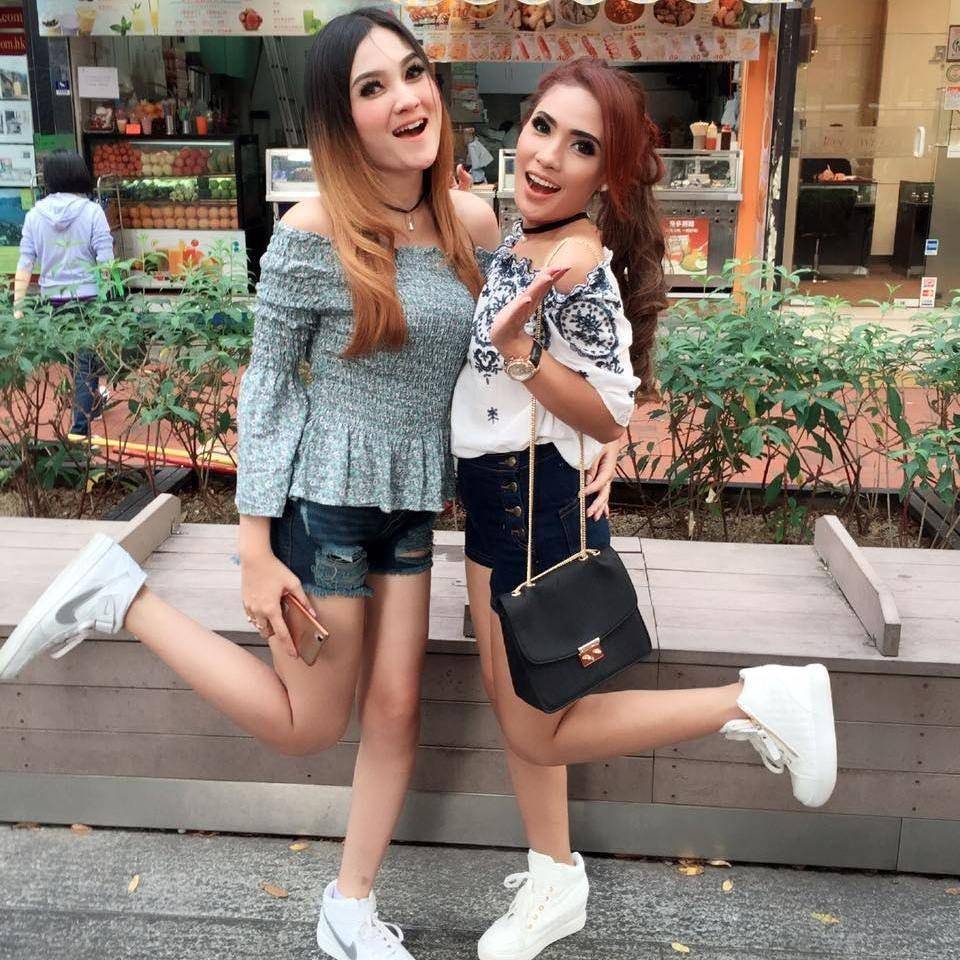 instagram.com/nellakharisma