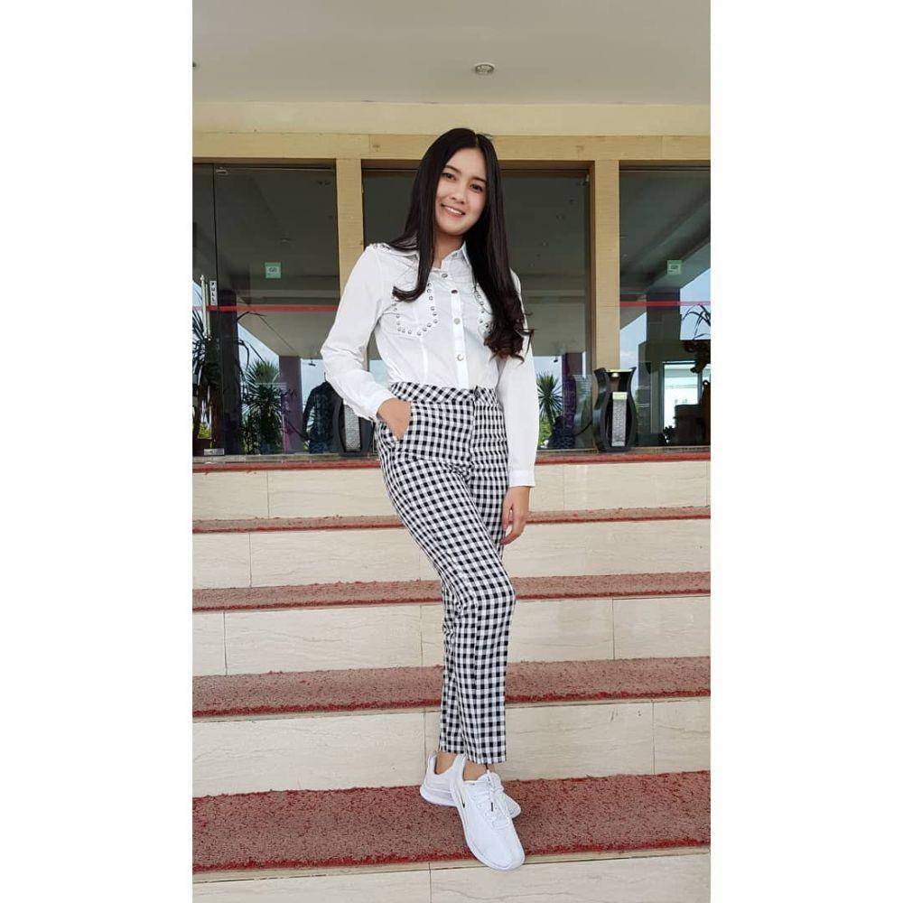 instagram.com/nellakharisma