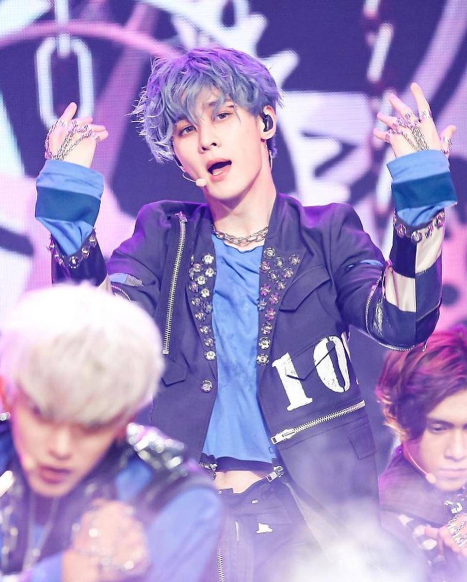 Instagram.com/wayv_kun