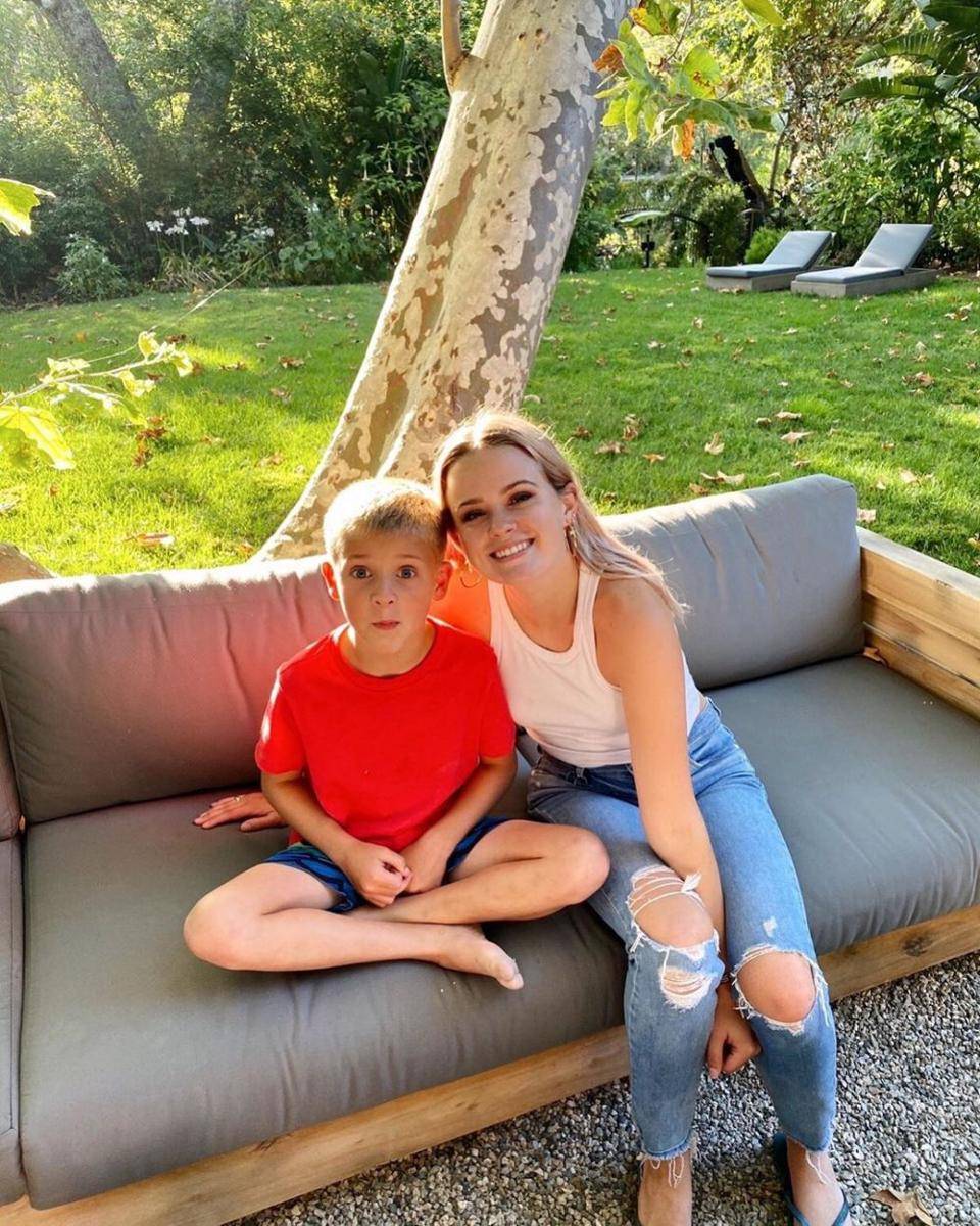 instagram.com/reesewitherspoon
