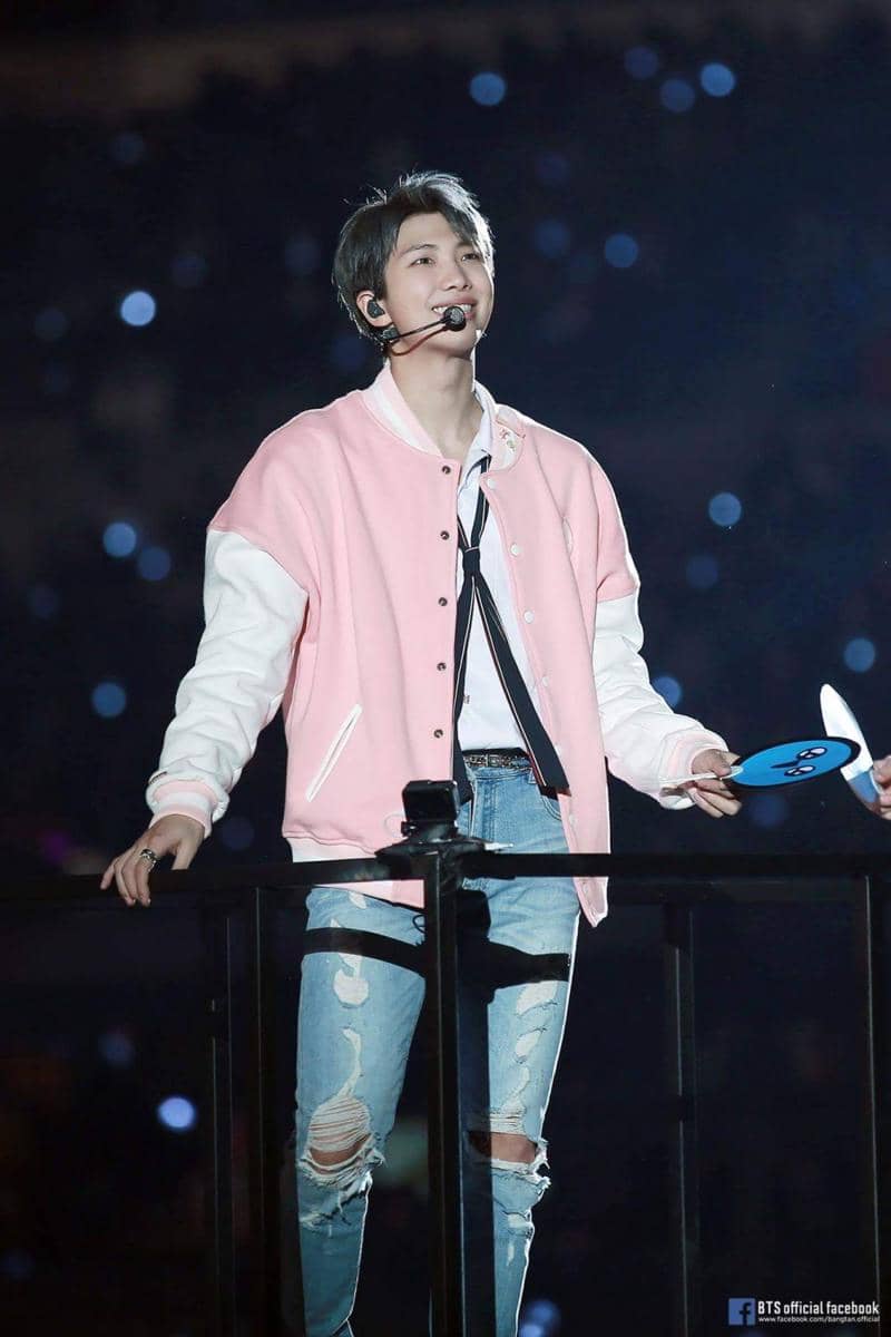 facebook.com/bangtan.official